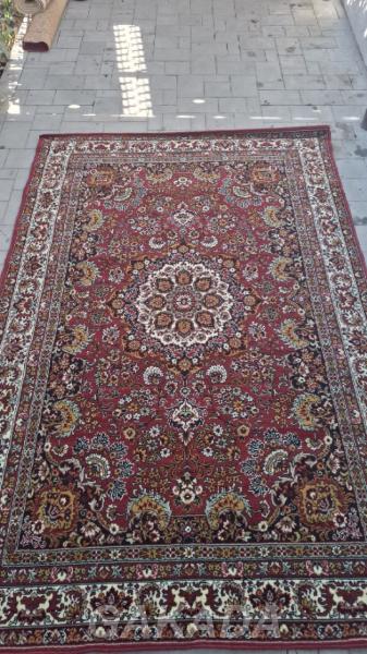 Продам ковер б у 5 в хорошем состоянии, Симферополь