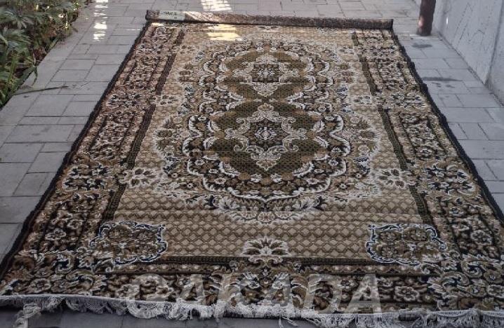 Продам ковер б у 7 в хорошем состоянии, Симферополь