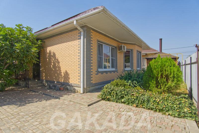 Современный дом с ремонтом и садом,  Краснодар