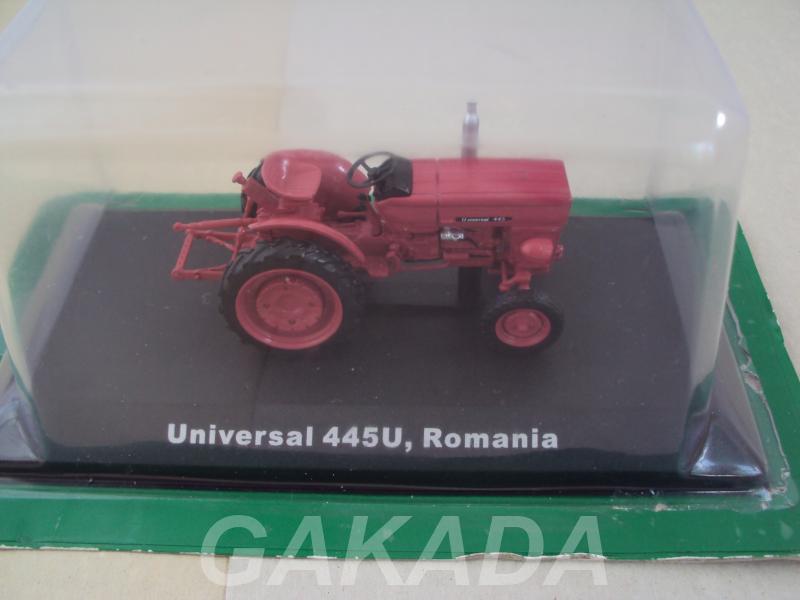 Модель Трактор Universal 445U Romania