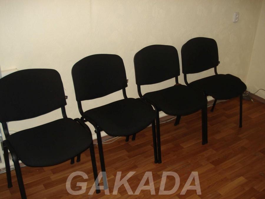 Продаем офисные стулья по низким ценам компания, Вся Россия