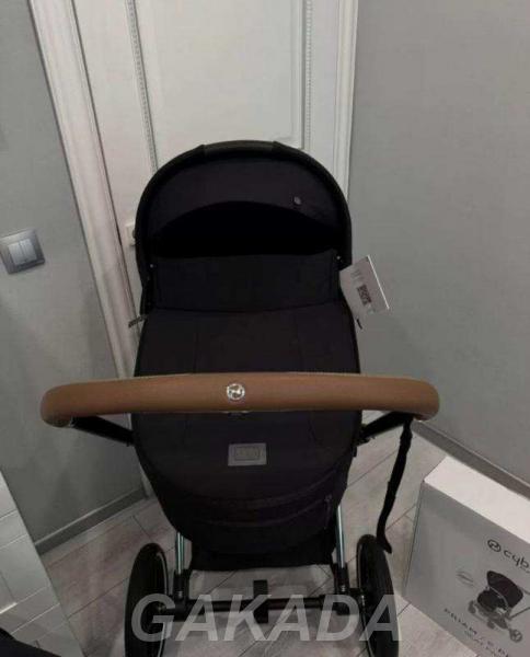 Отдаём бесплатно Коляска Cybex Priam 3 в 1,  Владимир