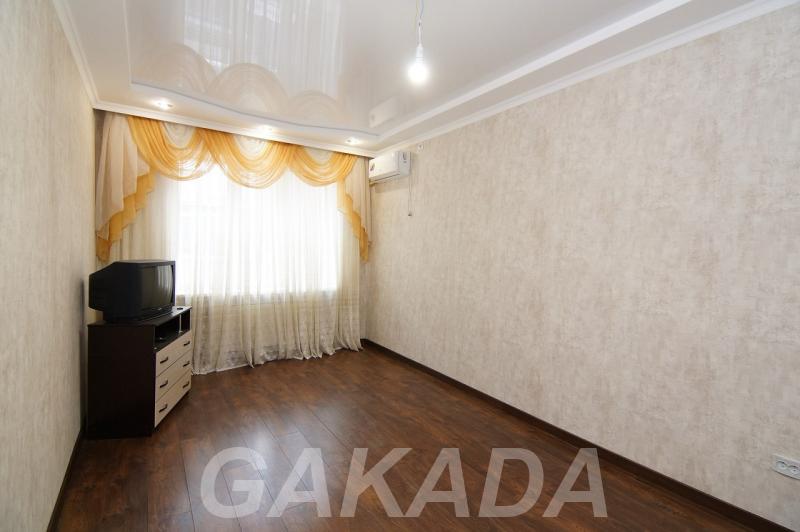 Все включено 2 комнатная квартира с хорошим ремонтом и меб,  Краснодар