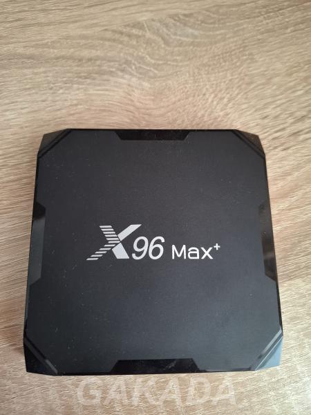 Продам тв приставку x96max 2 16